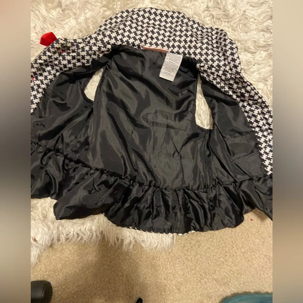 Macy’s little girl size 4 beautiful vest black /red bows, ruffles on the trim. - Picture 3 of 12